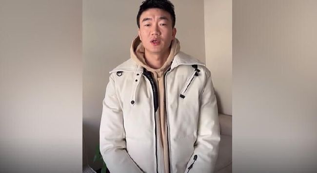五月天在线看片