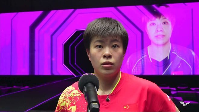 女人扒给男人爽视频